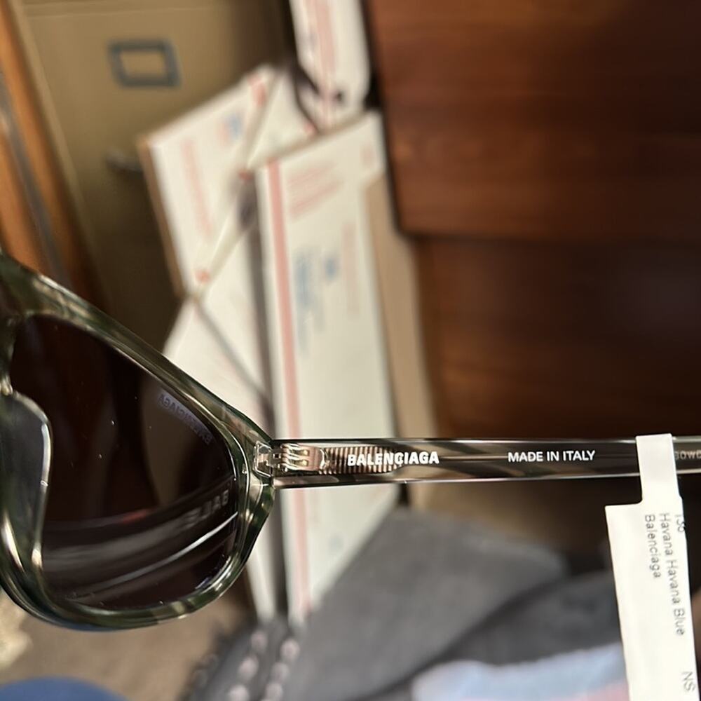 Balenciaga 60mmRectangle Sunglasses zebra with blue lense - Picture 5 of 12